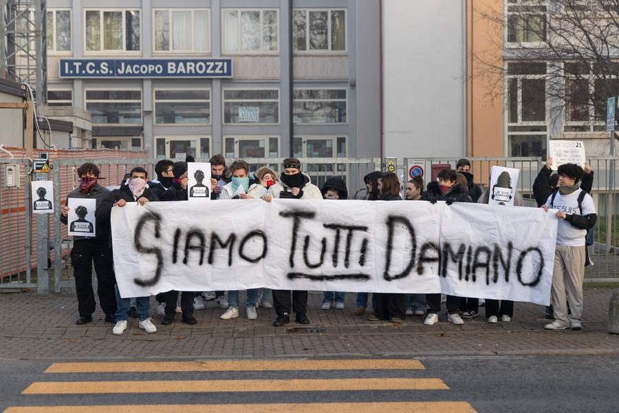 Modena, i professori del Barozzi scrivono a Di Palma