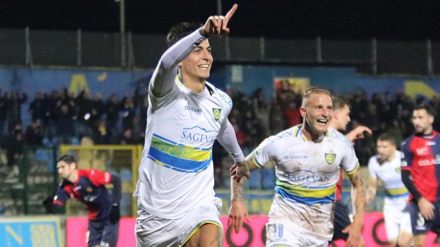
	La Carrarese batte il Gubbio e conquista la quarta vittoria consecutiva (Foto Matelli)

