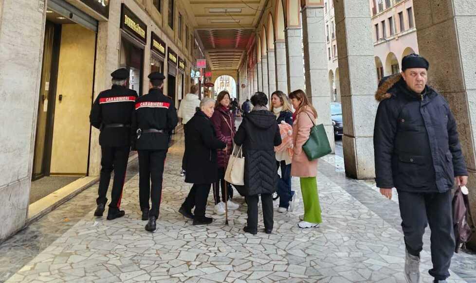 Via Grande, dopo l’onda di proteste si scommette sulle pattuglie a piedi