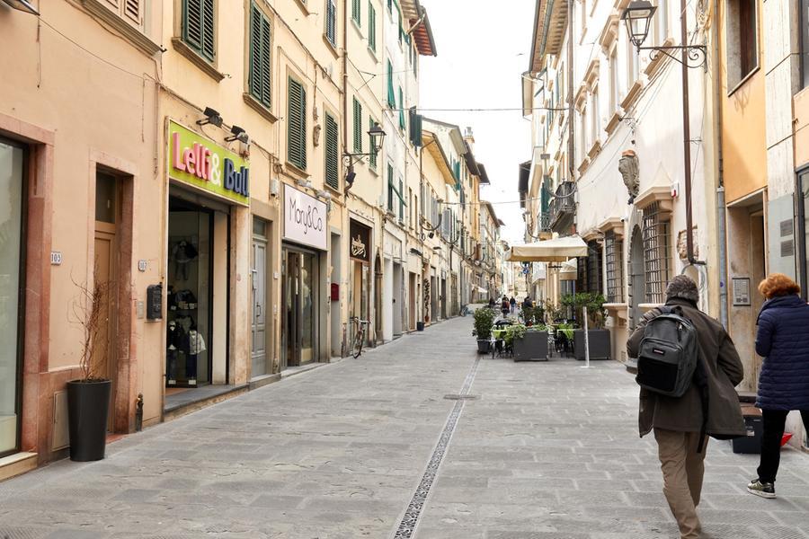 Botteghe storiche, un regolamento per salvarle: dall'albo online ai percorsi turistici, cosa prevede il "modello Empoli"
