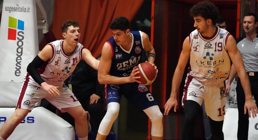 
	Simone Angelucci contro Livorno

