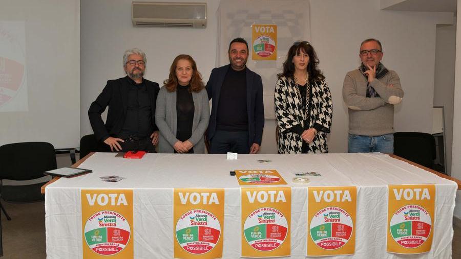 I candidati della lista Alleanza Verdi Sinistra che sostengono Alessandra Todde