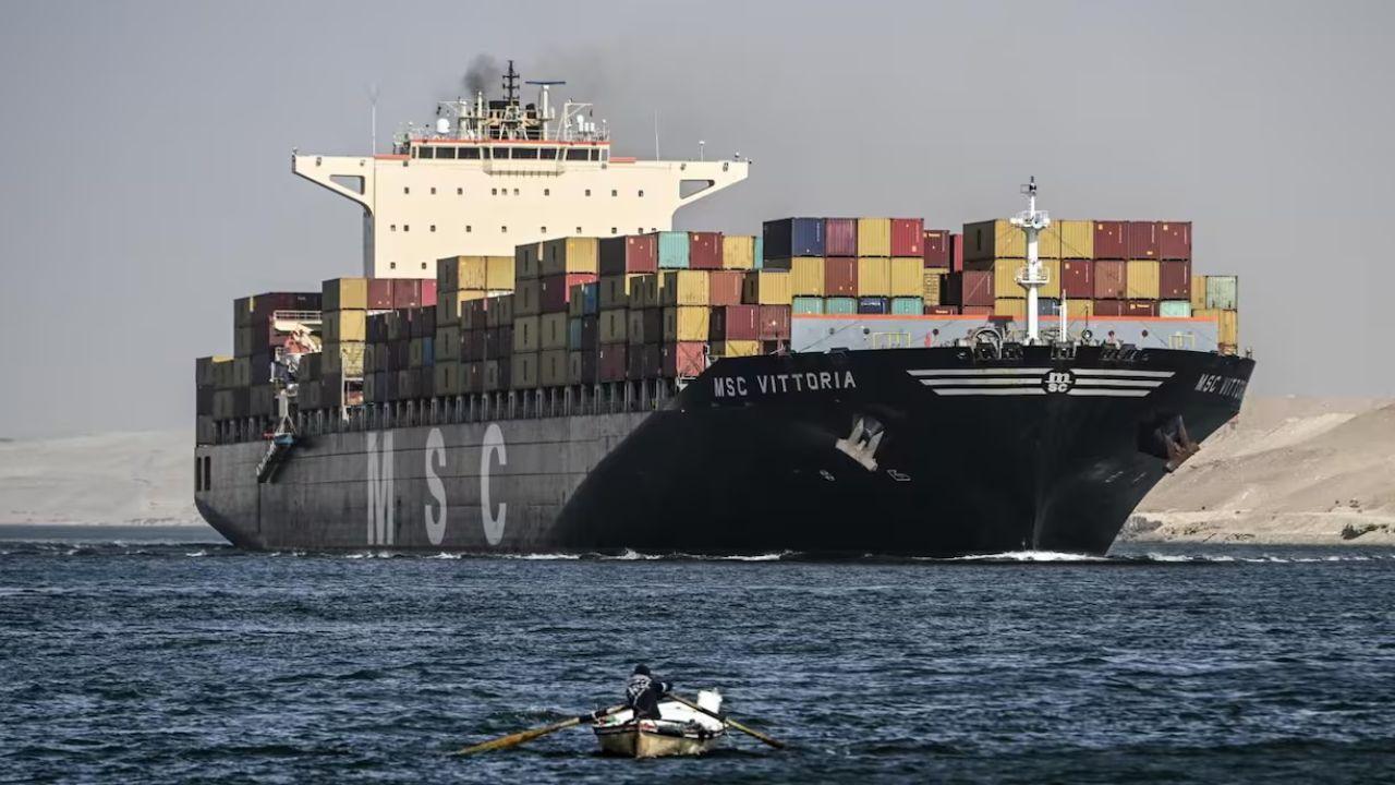 La Toscana fuori dal commercio del mare: così il "nuovo" canale di Suez sta mettendo in ginocchio la regione