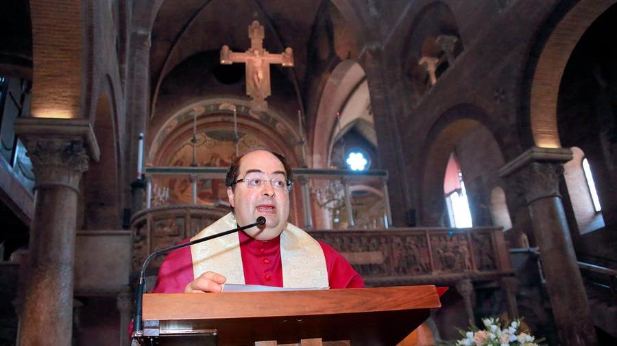 O catechisti o candidati: l’aut aut del vescovo agita i cattolici di Reggio Emilia