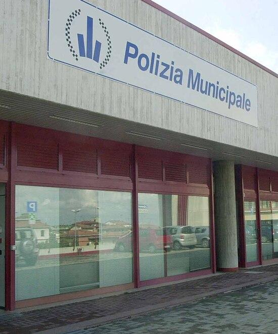 Rinviati a giudizio i quattro agenti accusati di torture a Sassuolo