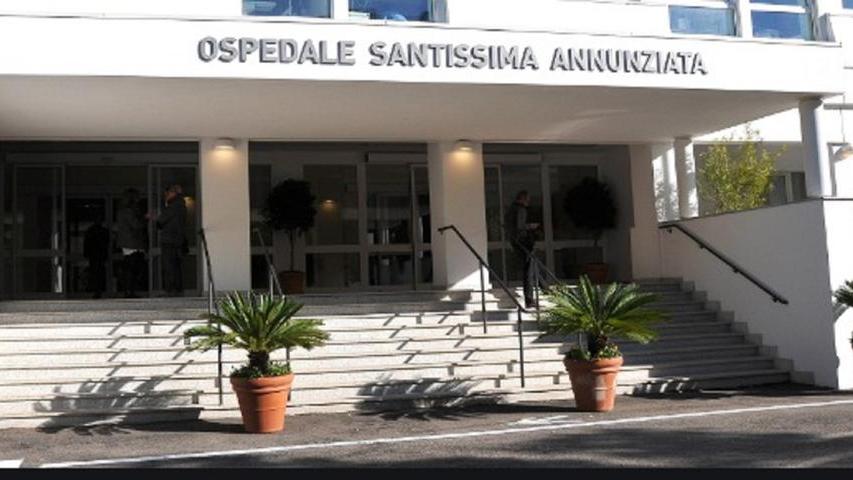 Sassari, ascensori impazziti all’ospedale civile: traumi per 2 ausiliari