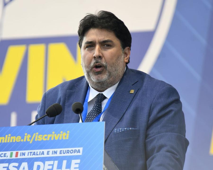 Terremoto in casa nel Psd’Az, una parte del partito chiede la sospensione di Christian Solinas