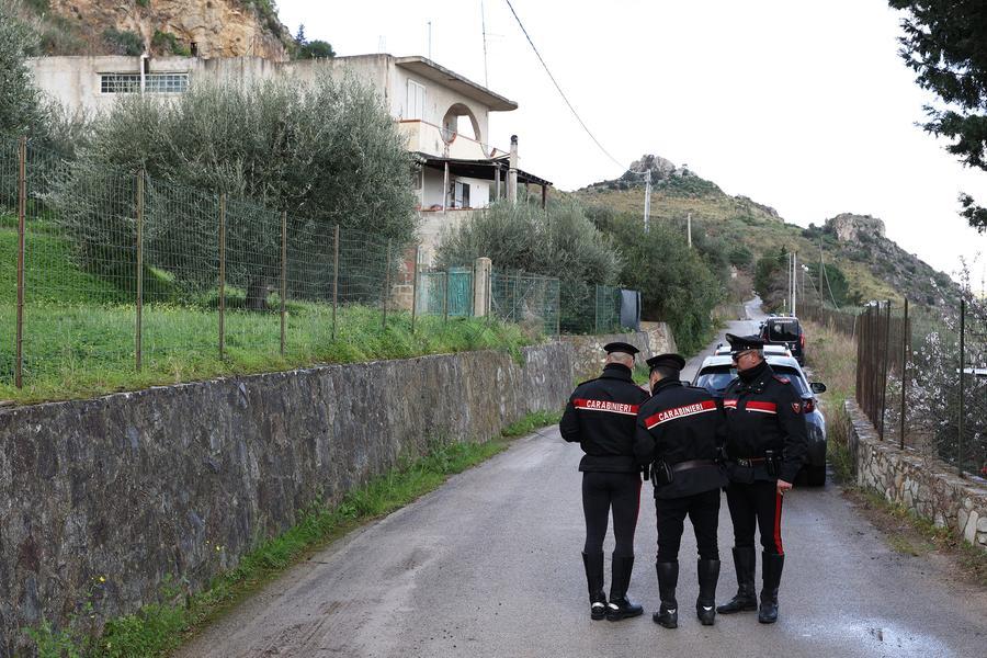 Strage Palermo, la figlia 17enne superstite arrestata per omicidio
