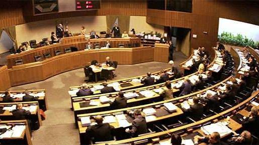 Il Governo contro la variazione di bilancio. La legislatura finisce con 20 leggi impugnate