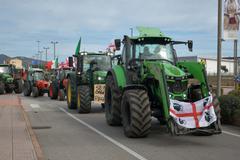Olbia, non si ferma la rivolta dei trattori all’Isola Bianca