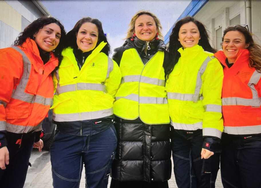 Martina e le donne delle banchine di Livorno: «Noi orgogliosamente portuali»