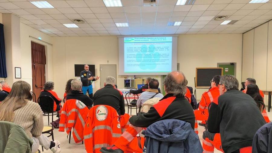 Con la Pubblica Assistenza in cattedra le unità cinofile per la ricerca degli scomparsi