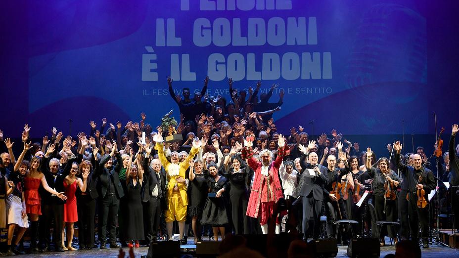 Livorno, il Sanremo del Teatro Goldoni per la strage di Firenze: primi Cresci e Bernini<br>