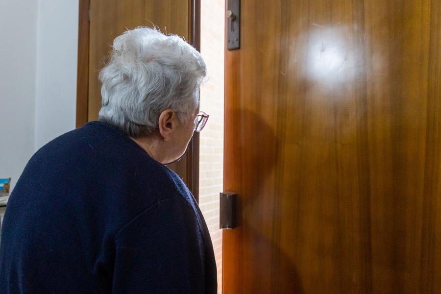 Malborghetto, anziana si trova l’intruso in casa. Il figlio interviene e lo mette in fuga