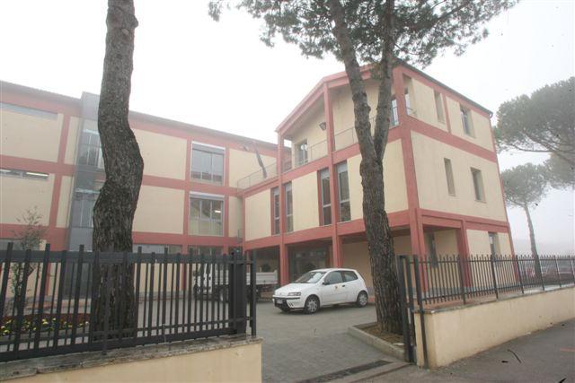 Pontedera, scuola e iscrizioni: scende il classico, bene professionali e tecnici
