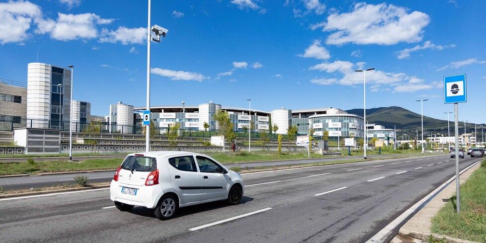 Il velocar installato in viale XI Agosto che adesso fa meno paura agli automobilisti