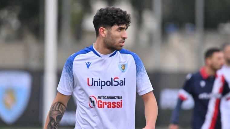 Alberto Grassi autore del gol della vittoria del Latte Dolce