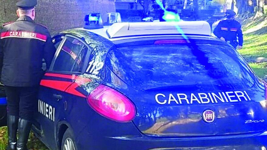 Muore a una festa tra i vestiti da donna a San Bartolomeo in Bosco