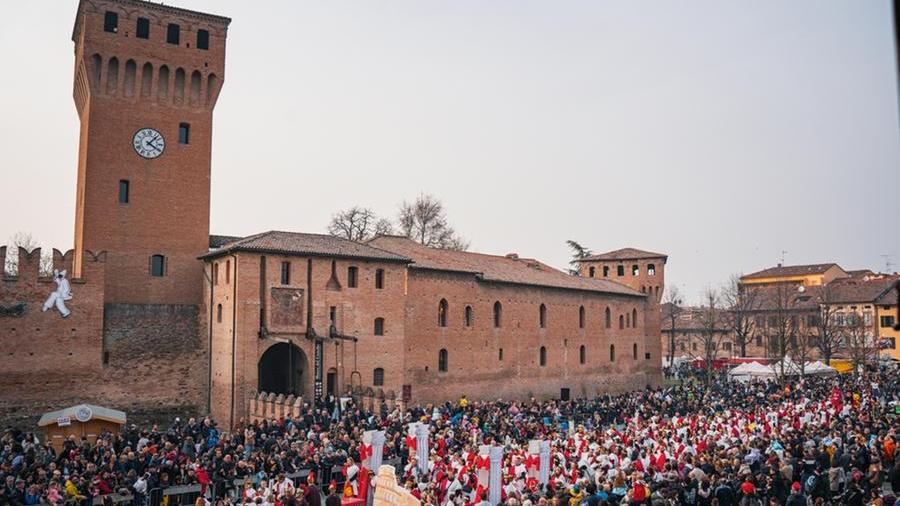 Formigine, il carnevale incorona il nuovo Gigetto e il corteo dei romani