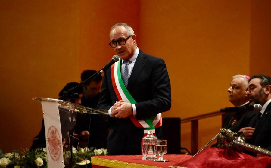 
	Il sindaco di Sassari Nanni Campus all'inaugurazione dell'Anno Accademico al Teatro Comunale <em>(foto Mauro Chessa)</em>

