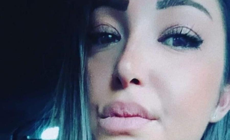 Morta in un incidente stradale a Torino, lutto cittadino a Posada