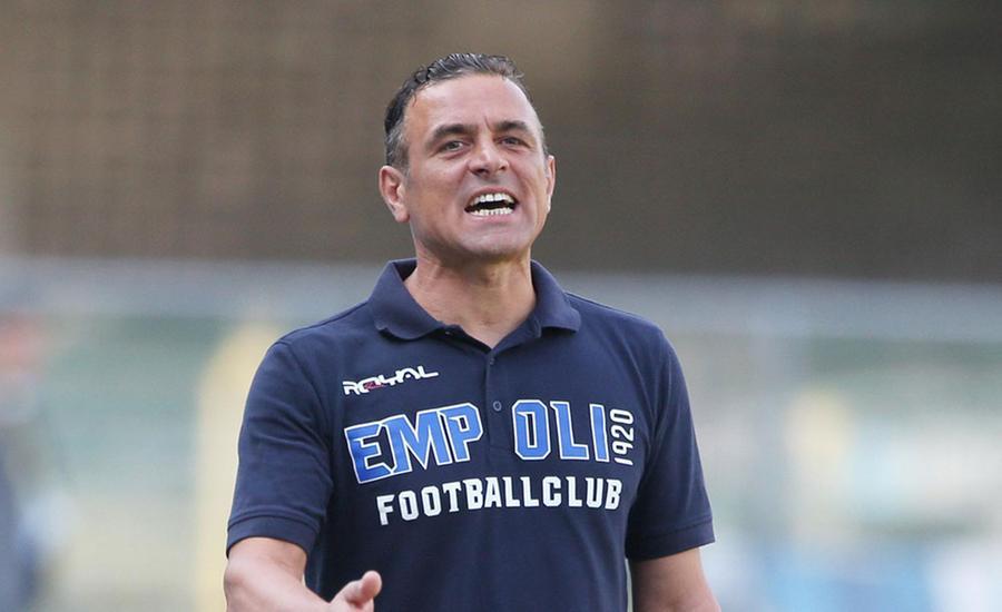 Napoli, per la panchina c’è Francesco Calzona: chi è il “sarrista” cresciuto in Toscana