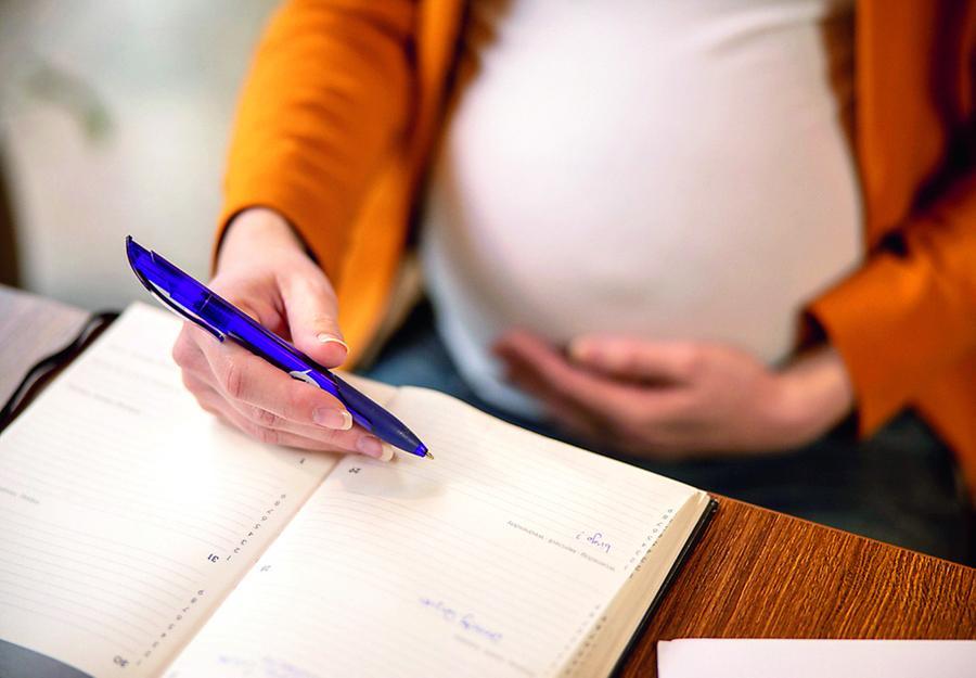 Assegno di maternità dei Comuni: sale l’importo. A chi spetta e come averlo