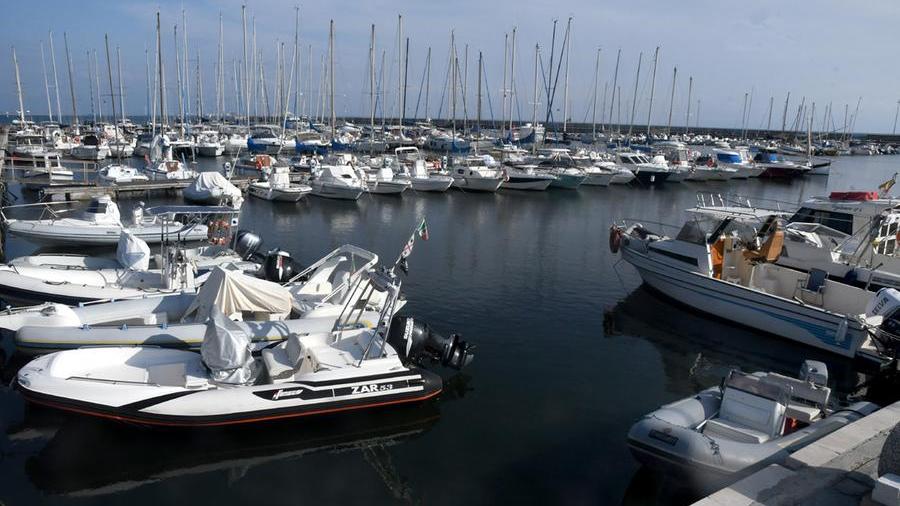 Il porto turistico di Torregrande