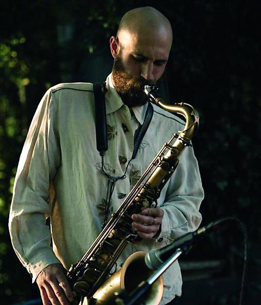 Frogs, Pikes’n Noses Duo