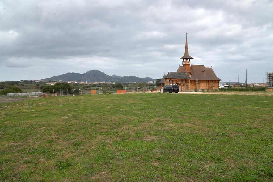 
	L'area in cui saranno realizzate le nuove strutture (foto di Vanna Sanna)

