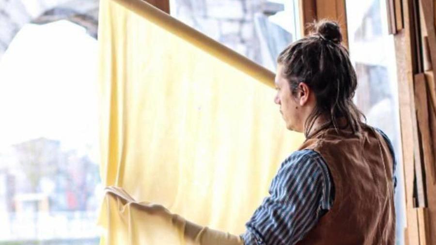 Cento, imparare a “tirare la sfoglia”. Un corso per alunni e genitori