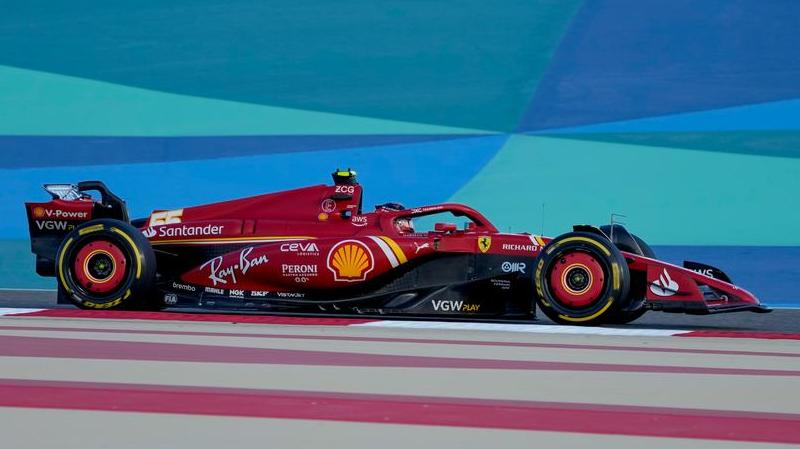 Test premondiali: nella seconda giornata sfrecciano le Ferrari