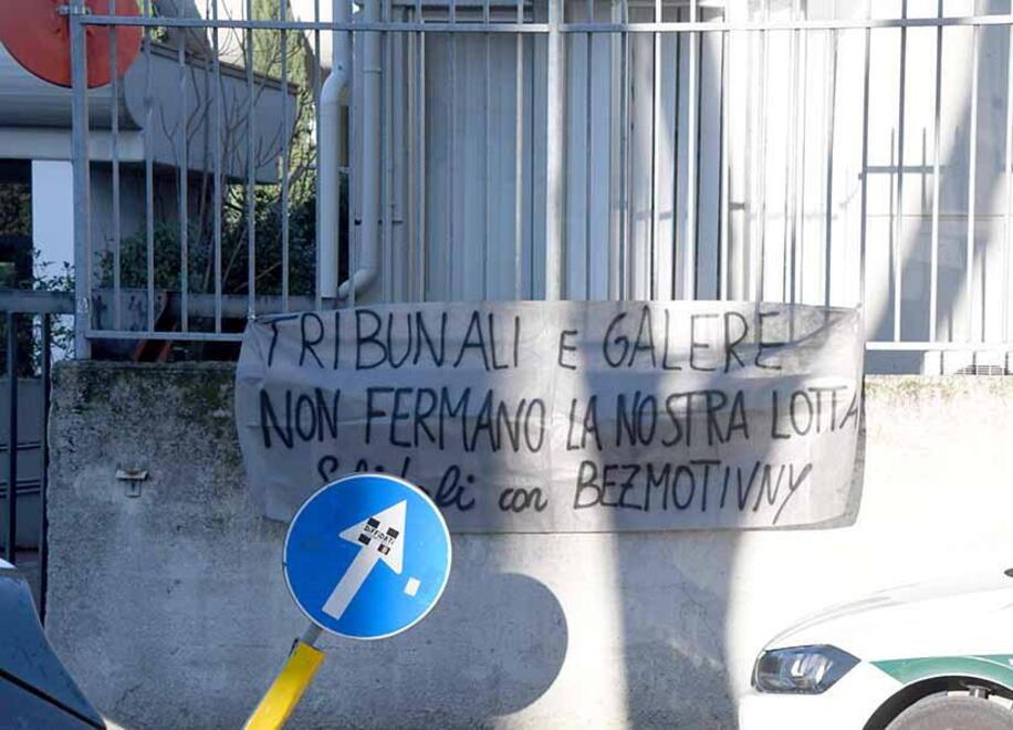 Carrara, per gli anarchici sotto inchiesta anche la Cassazione esclude l’associazione eversiva con finalità di terrorismo
