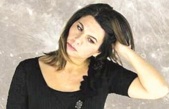 Geppi Cucciari in scena a Ferrara con “Perfetta”