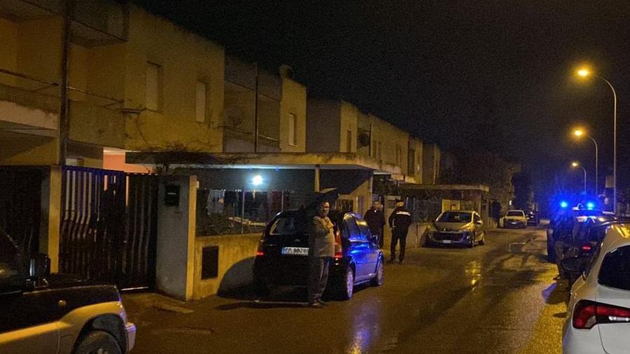 San Gavino, donna massacrata di botte e strangolata: fermato un figlio