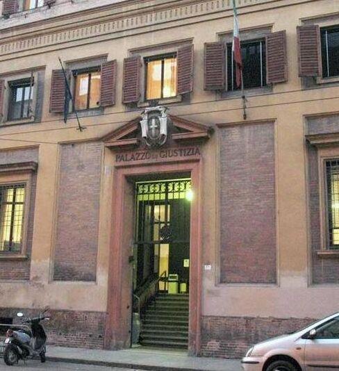 Rubano ma sono già libere: «Troppo giovani per l’arresto»