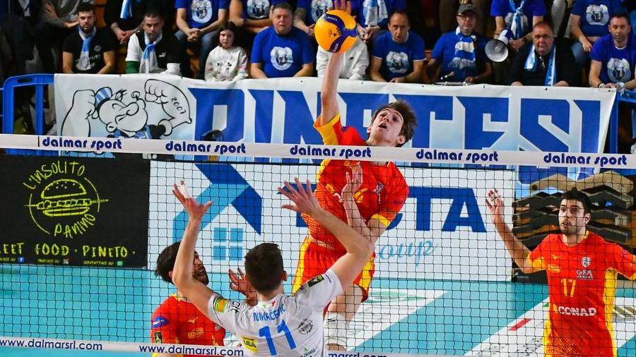 La Conad sconfitta a Pineto Salvezza ancora lontana