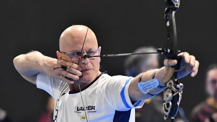 L’arciere massese Valter Basteri