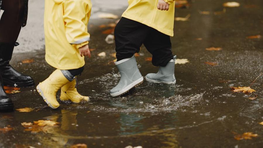 Allerta arancione in Toscana, scuole chiuse in diversi comuni: l’elenco