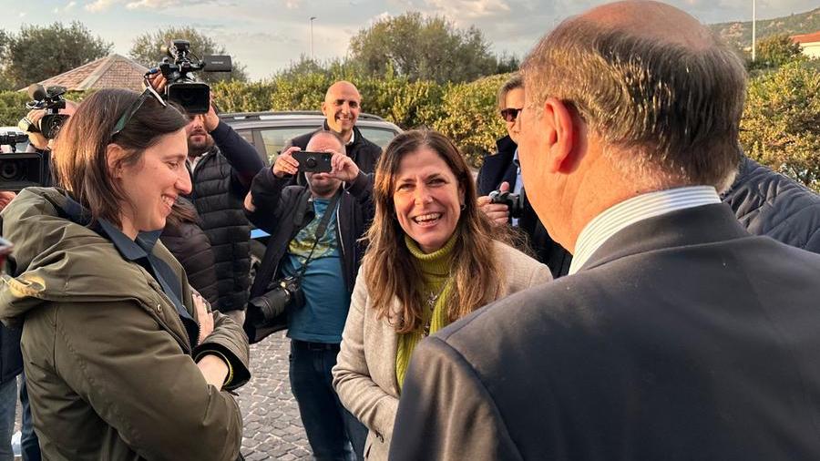 Sassari, Alessandra Todde al 53%, Paolo Truzzu al 37%