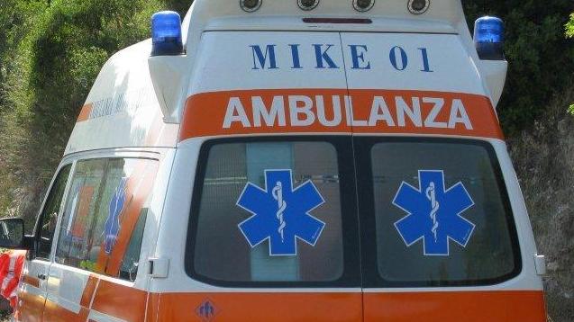 Incidente sulla 131, militari della “Brigata Sassari” segnalano il pericolo e chiamano i soccorsi