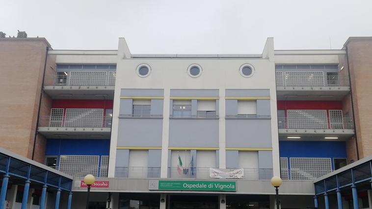 Vignola, «Lavori all’ospedale interminabili. Difficile spostarsi nella struttura»<br type="_moz" />