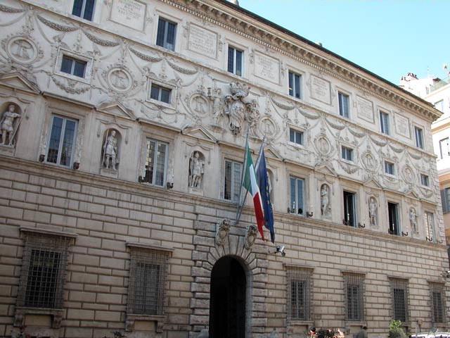 Massa, sul Centro direzionale il Comune sconfitto in secondo grado<br>
