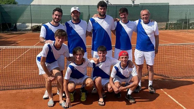 
	La squadra maschile di serie B1 dello Sporting Club che quest&rsquo;anno potr&agrave; contare sul nuovo acquisto R&eacute;mi Boutiller

