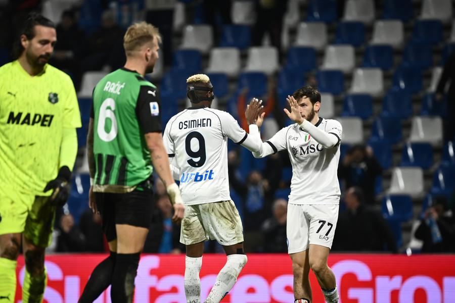 Notte fonda per il Sassuolo, travolto 6-1 al Mapei dal Napoli