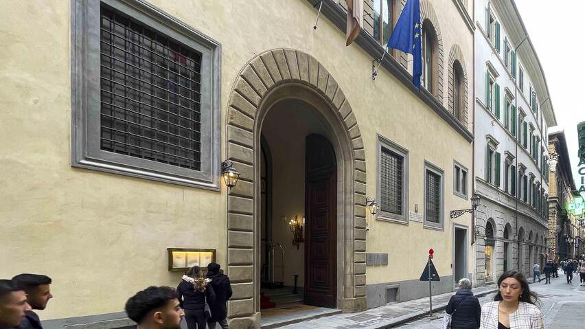 Firenze, in vendita Palazzo Portinari: qui Dante incontrò Beatrice per la prima volta 