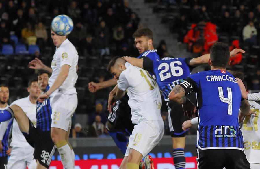 Pisa, altalena di emozioni: col Modena finisce 2-2