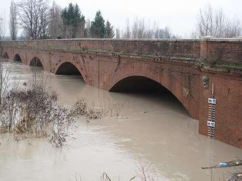 Cavezzo, sul fiume Secchia riapre il Ponte Motta
