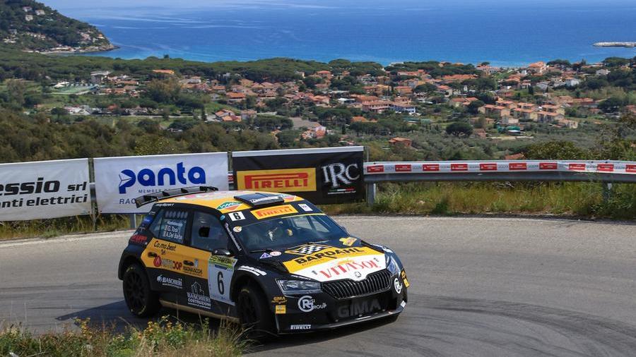 Una delle auto del Rallye Elba
