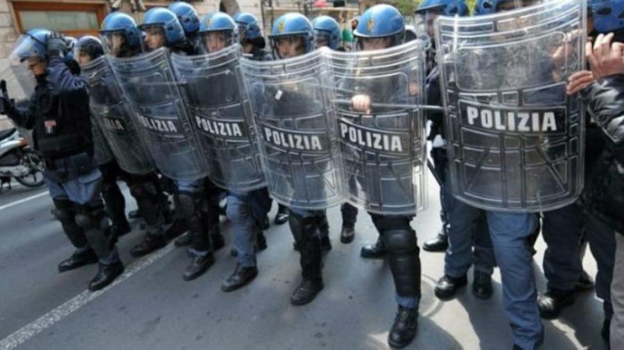 Dillo al direttore, “Sto con le forze dell’ordine, grottesco manifestare per la Palestina”